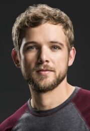 Max Thieriot